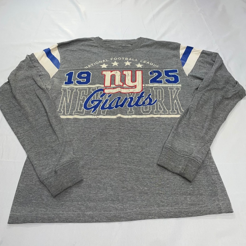 NFL New York Giants Long Sleeve Graphic T-Shirt Gray Varsity Stripe Womens L‎